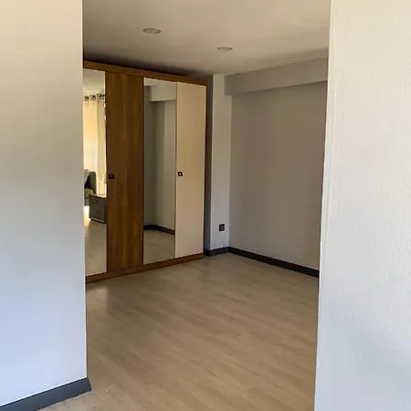 Apartment Sweet *